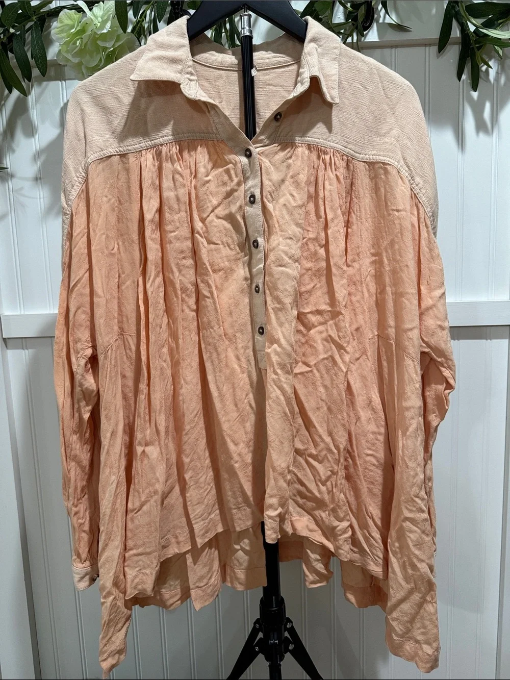 #842 FREE PEOPLE Peach 2-Tone Half Button Boho Flowy Oversized Blouse w Pockets
